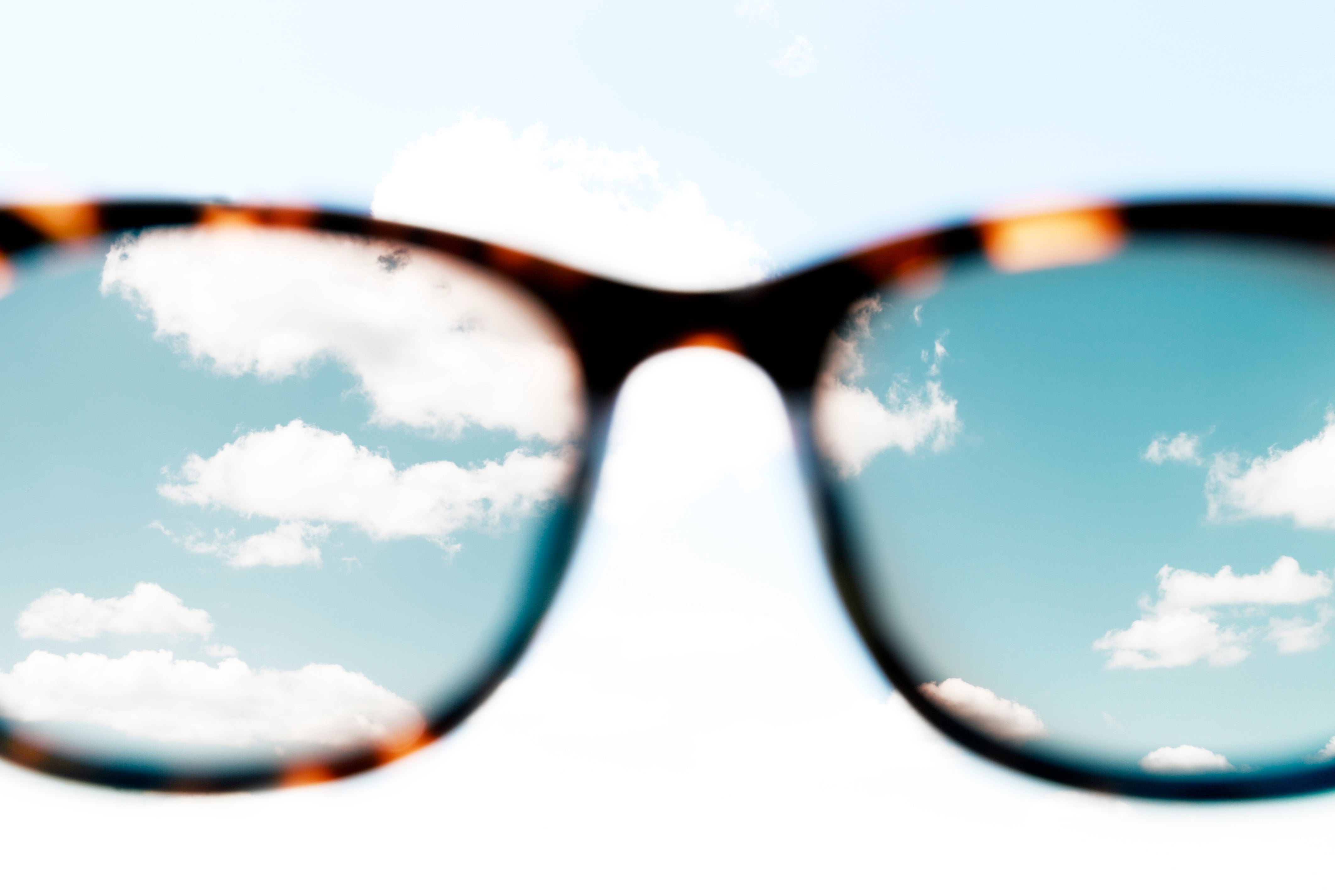 The Benefits of Polarized Sunglass Lenses - Timber Tints